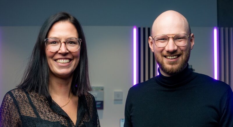 Im Bild Barbara Wittenberg (links) und Jannik Schall Geschäftsführer der Heartbeat AI GmbH, die Energiemanagement-Plattform soll für B2B-Partner offenstehen.