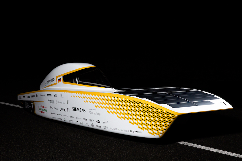 Das Solarauto Covestro Photon des Teams Sonnenwagen Aachen