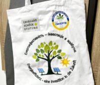 Textilbeutel mit dem Logo des Projektes
