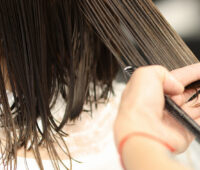 Haarschnitt beim Friseur