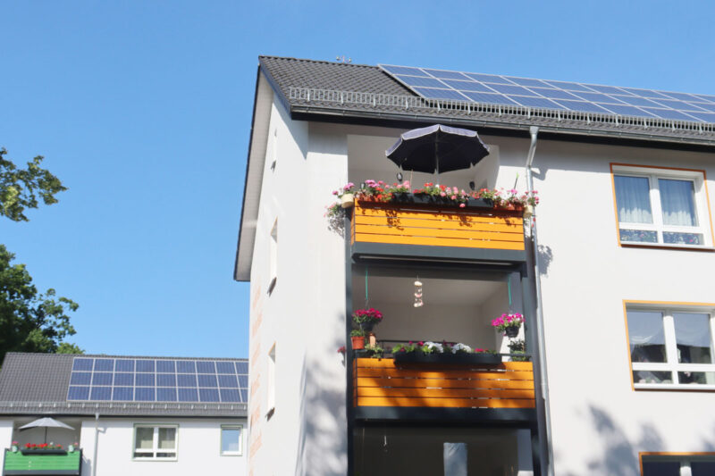 Mehrparteienhäuser mit PV-Anlagen - typischer Anwendungsbereich für eine gemeinschaftliche Gebäudeversorgung