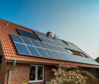 Einfamilienhaus mit PV-Anlage