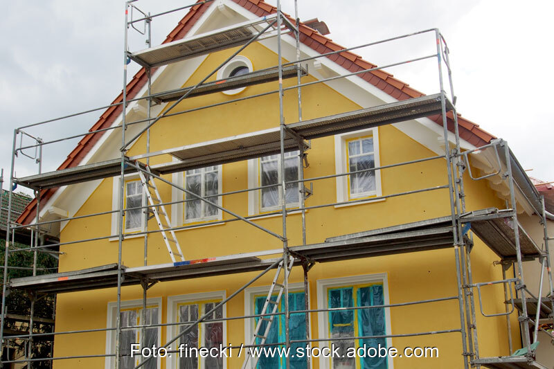 Fassadenrenovierung an einem Stadthaus