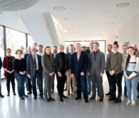 Die Bundesanstalt für Materialforschung und -prüfung (BAM) und die Brandenburgische Technische Universität Cottbus-Senftenberg (BTU) starten gemeinsam das Graduiertenkolleg „Trustworthy Hydrogen“ zum Thema Wasserstoff.