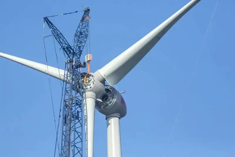 Zu sehen ist eine Windenergie-Anlage. Das Wind-an-Land-Gesetz (WaLG) soll die Windenergie in Deutschland voranbringen.