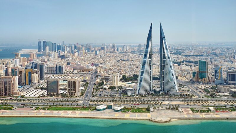 Panorama der Stadt Manama in Bahrain - Symbolbild Solarenergie in Bahrain