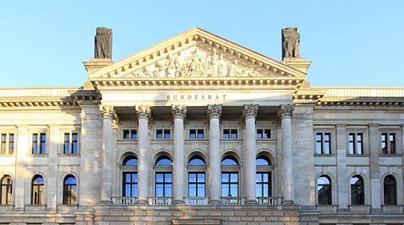 Der Bundesrat hat heute den Weg für das sogenannte Osterpaket mit der EEG-Novelle 2023, dem Wind-an-Land-Gesetz und weiterer Gesetzesnovellen freigemacht.