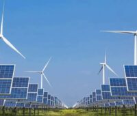 Über das längste HGÜ-Unterseekabel der Welt soll bis 2030 Strom aus Wind und Solar von Marokko nach Großbritannien fließen.