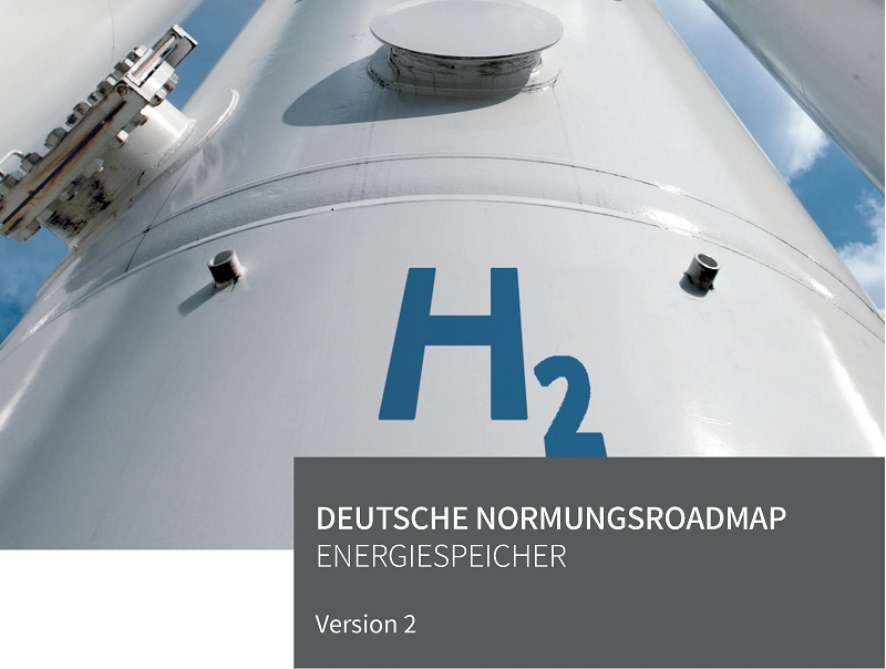 Zu sehen ist das Cover der Normungsroadmap Energiespeicher.