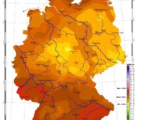Zu sehen ist eine Karte mit der Sonneneinstrahlung in Deutschland im April 2021.