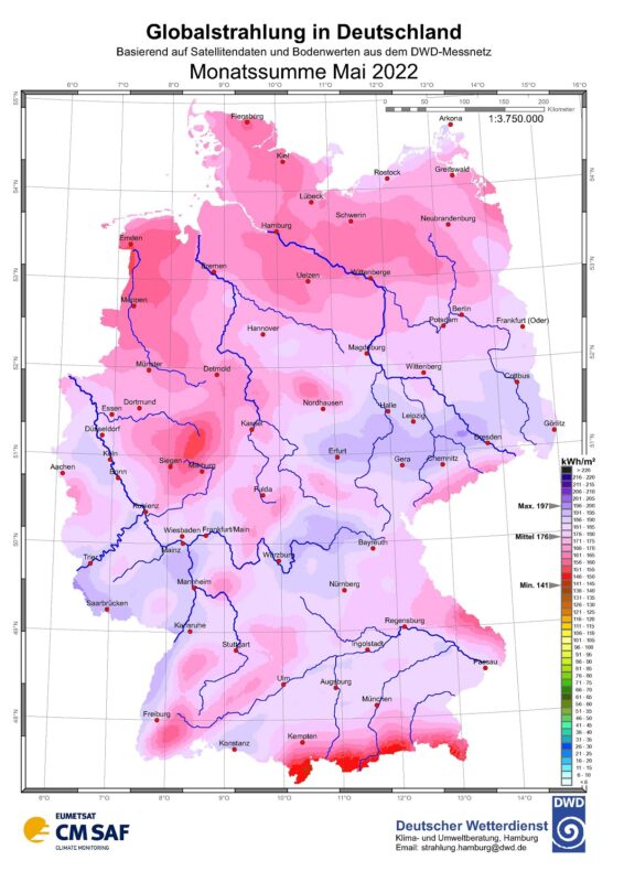 Zu sehen ist eine Karte mit der Sonneneinstrahlung in Deutschland im Mai 2022.