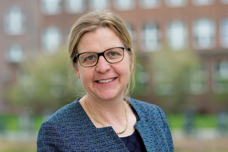 Portrait Prof. Dr. Daniela Thrän