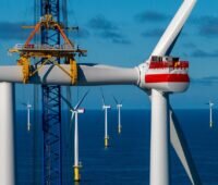 Die deutsche Offshore-Windbranche fordert von der Politik mehr Unterstützung bei der Umsetzung der Ausbauziele der Windenergie auf See.