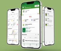 Im Bild Handys mit der Enerix-Control-App.