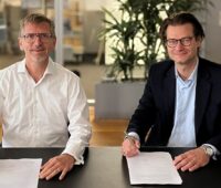Unterzeichnung des Kooperationsvertrags für das Windenergie-Repowering Sonnenberg, im Bild Dr. Gunar Hering und Dr. Tim Ebert.
