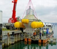 Zu sehen ist das vom Fraunhofer IEE entwickelte Offshore-Pumpspeicherkraftwerk im Modellmaßstab 1:10 im Bodensee.