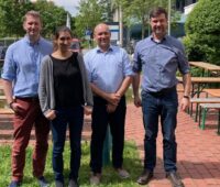 Gruppenfoto, drei Männer und eine Frau - Verstärkung für Geothermie Neubrandenburg GTN