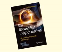 Zu sehen ist das Cover des Buches „Das Notwendige möglich machen – Die solare Forschungswende in Deutschland“ von Gerd Stadermann.