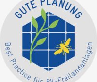 Logo des Gute-Planung-kennzeichens für Photovoltaik-Freiflächenanlagen