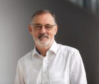 Portraitfoto von Andreas Brett