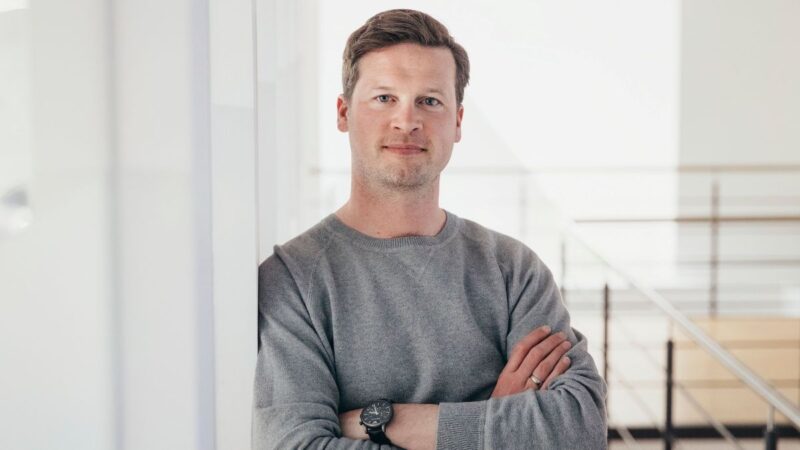 Portrait von Jochen Schwill, Gründer und Geschäftsführer von SpotmyEnergy.