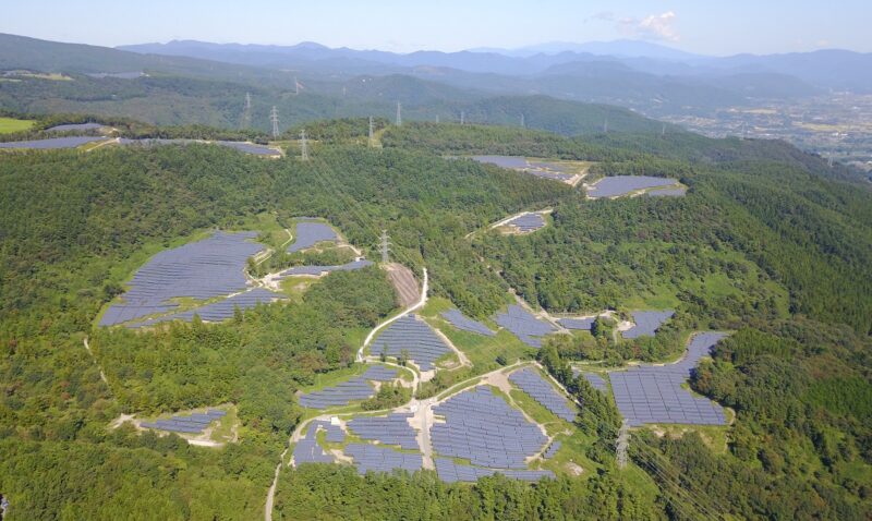 Im Bild der 100-Megawatt-starke Solarpark Azuma Kofuji in Fukushima.