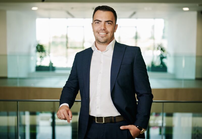 Porträt von Kaloyan Velichkov, CEO von Sunotec