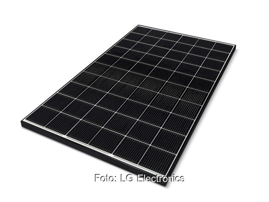 Zu sehen ist eines der Photovoltaik-Module von LG Electronics.