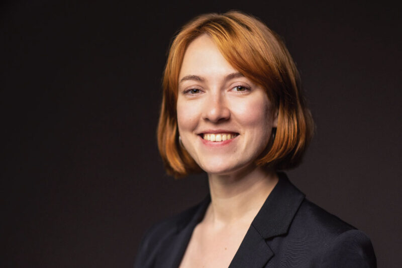 Portraitfoto von Dena-Energy-Sharing-Expertin Lisa Strippchen