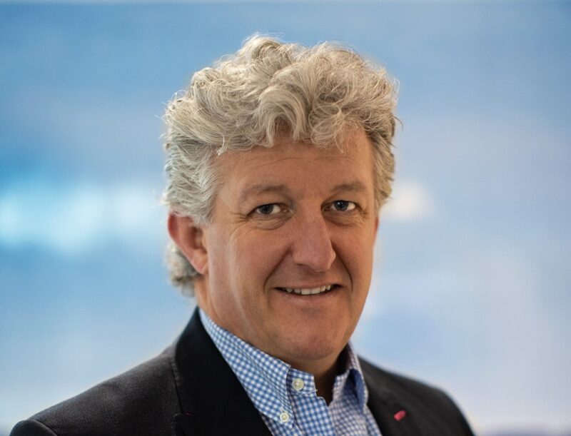 Zu sehen ist Mark Hogan, CEO von Boom Power.