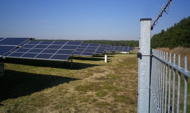 Zu sehen ist die Photovoltaik-Freiflächenanlage von Murphy&Spitz am Standort Doberschütz in Sachsen.