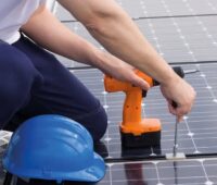 Um die Nachfolge des Unternehmens zu gewährleisten, schließt sich Schmidtlein Energietechnik aus Langwedel mit der Lüneburger Solareins GmbH zusammen ein.