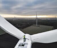 Blick über eine Windenergie-Anlage von Nordex