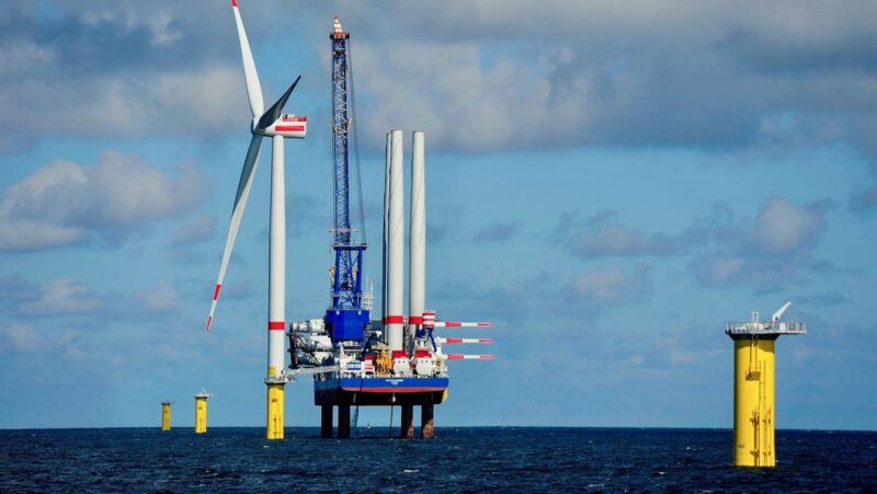 Offshore-Windpark von Orsted im Bau