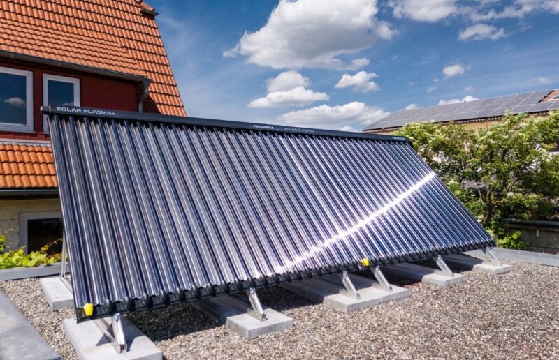 Ein Vakuumröhrenkollektor, die Heizungs-Förderung sollte sich an den CO2-Einsparungen orientieren.