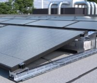 Solarmodule auf dem Flachdach, OBO Bettermann erweitert das Photovoltaik-Flachdachmontagesystem Magic PV Flat Basic.