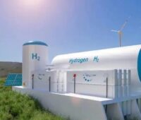 Image zeigt Photovoltaik, Windenergieanlagen und ein Wasserstofftank.
