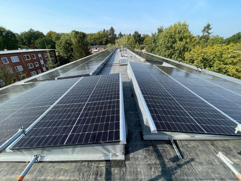 PV-Anlage in Ost-West-Richtung auf Flachdach