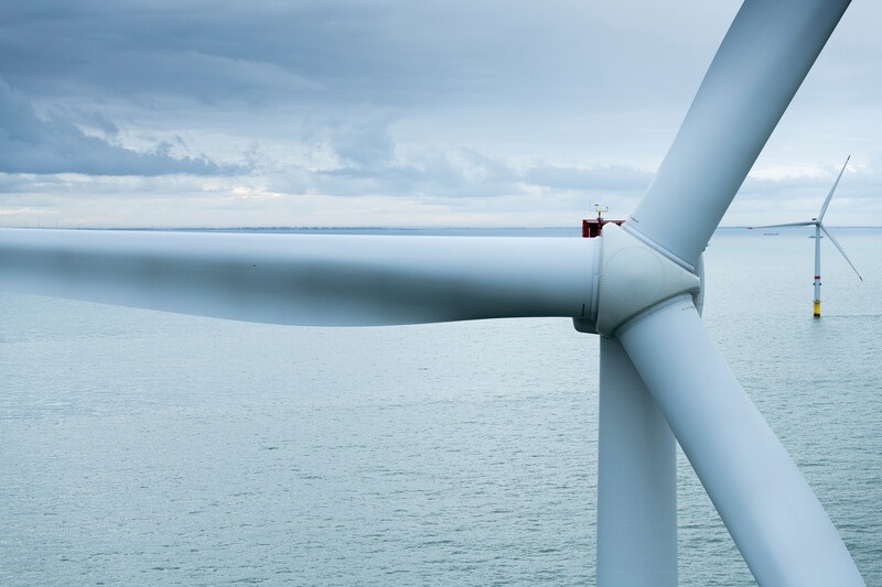 Zu sehen ist ein bestehender Vestas-Windpark. Das Unternehmen stattet auch den Offshore-Windpark Arcadis Ost 1 mit Windenergie-Anlagen aus.