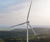 Windpark im Mittelgebirge bei Regensburg