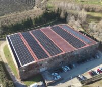 Im Bild das Photovoltaik-Repowering bei Molital mit Aioko Solarmodulen in Italien.