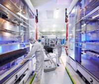 Blick in die Fertigung von Trina Solar. Das Unternehmen wurde zum sechsten Mal in Folge als Photovoltaik Top-Performer ausgezeichnet.
