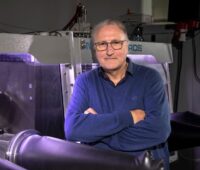 Photovoltaik-Forscher Professor Stefan Glunz im Labor, er erhält eine Förderung für seine Solarzellen-Forschung.