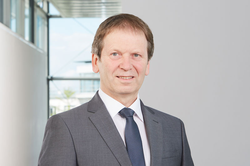 Portrait Prof. Dr. Hans-Martin Henning