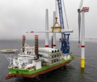 Im Offshore-Windpark Kaskasi installiert und erprobt TWE das weltweit erste recycelbare Rotorblatt.