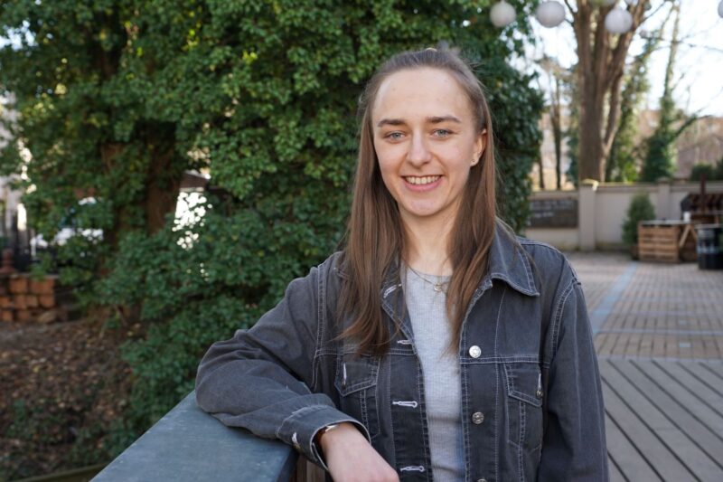 Portrait der Kasseler Masterstudentin Ronja Gehrke.