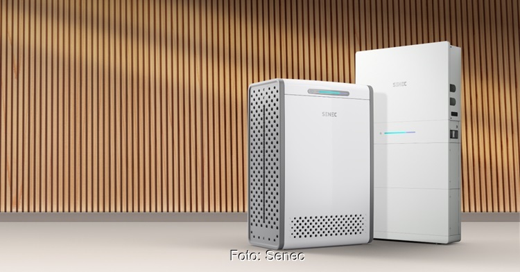 Im Bild die beiden neuen PV-Speicher Senec.Home P4 und E4 von Senec.