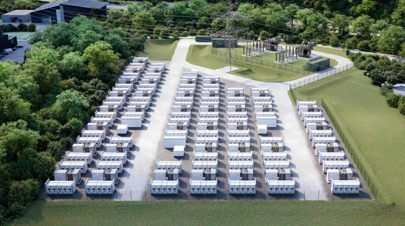 Projektion eines Batteriegroßspeicherprojektes aus der Luft.