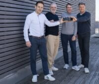 Im Bild das Führungsteam bei Solar-Log mit Marco Oesterlein, dem neuen CPO.