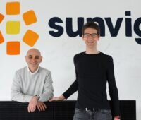 Im Bild die Sunvigo-Gründer Dr. Vigen Nikogosian und Dr. Michael Peters, die das virtuelle Kraftwerk des Unternehmens weiterentwickeln wollen.